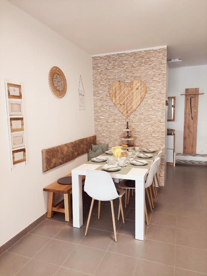 Newhome Nicole Premantura Ngoại thất bức ảnh
