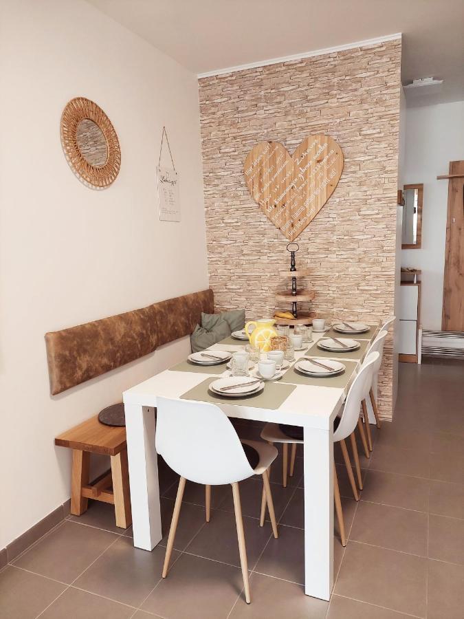 Newhome Nicole Premantura Ngoại thất bức ảnh