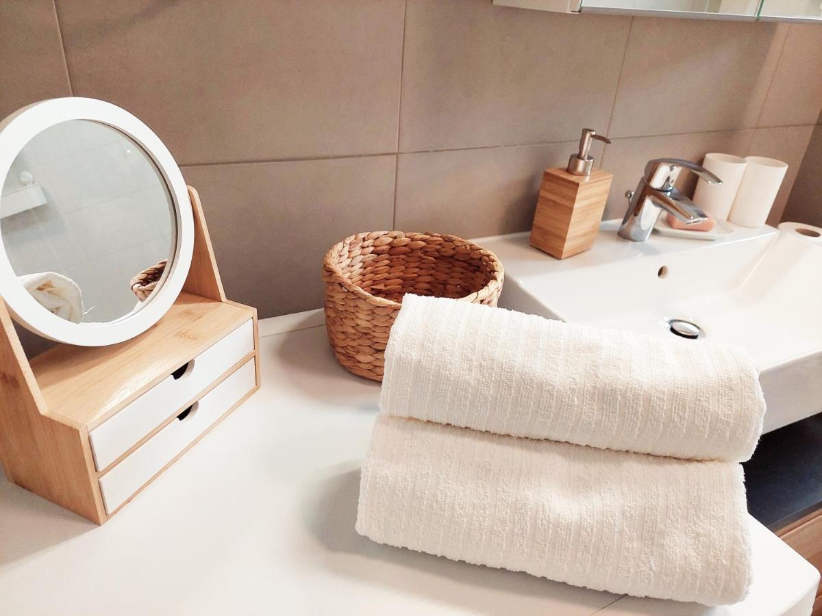 Newhome Nicole Premantura Ngoại thất bức ảnh